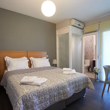 Arenaria L. Villas Complex * Agios Ioannis (Lefkada)
