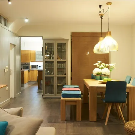 Arenaria L. Villas Complex Villa *