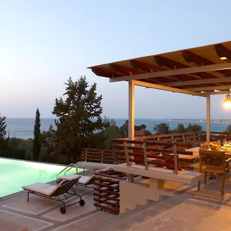 Arenaria L. Villas Complex Villa