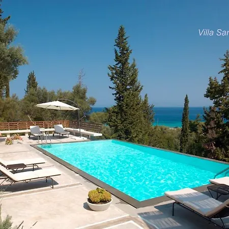 Arenaria L. Villas Complex Villa